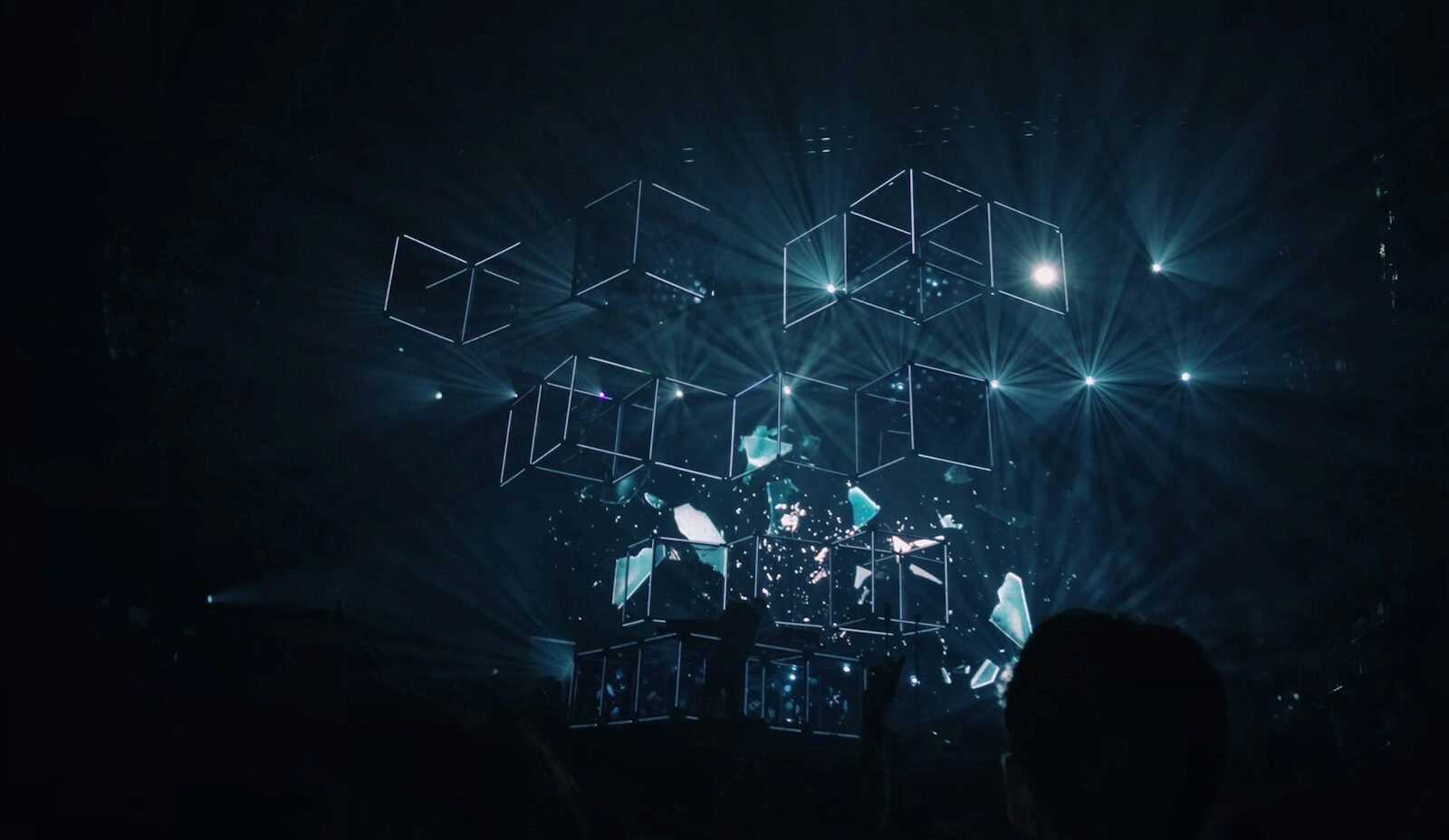 geometric shape digital wallpaper